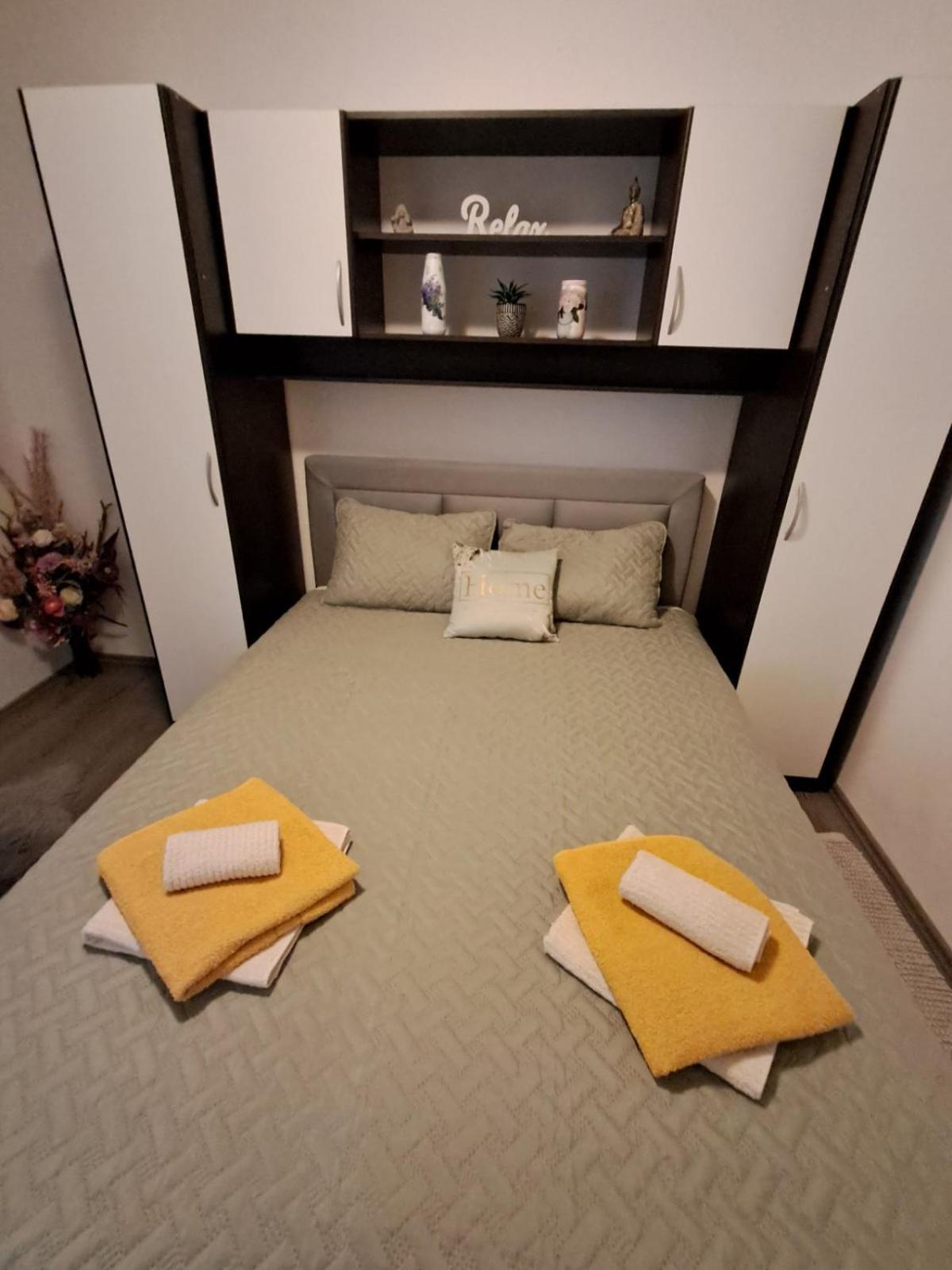 Miroslav Apartamento Baška Exterior foto
